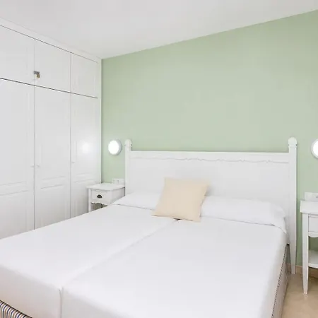 Guestready - Bright Retreat With Outdoor Pool Apartamento *