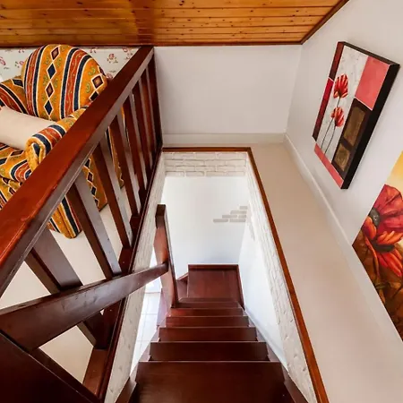 Guestready - Bright Retreat With Outdoor Pool Daire *