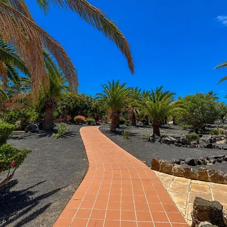 Guestready - Bright Retreat With Outdoor Pool Apartamento *